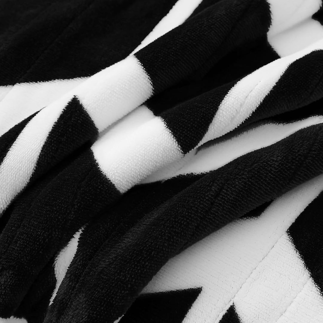 Chevron Pattern Electric Heated Throw – 50"x60", 5 Heat Levels, 3 Hours Auto Off