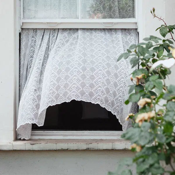 How to Improve Air Quality in Bedroom for Better Sleep (9 Proven Methods)