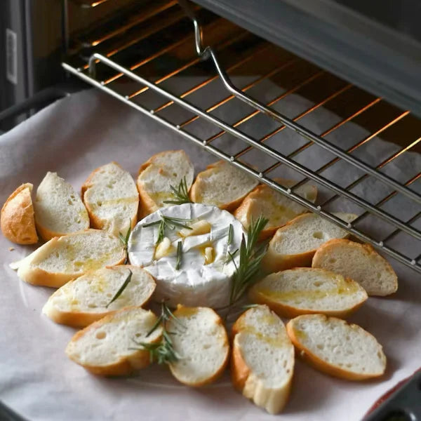 How to Clean Your Oven in 10-15 Minutes