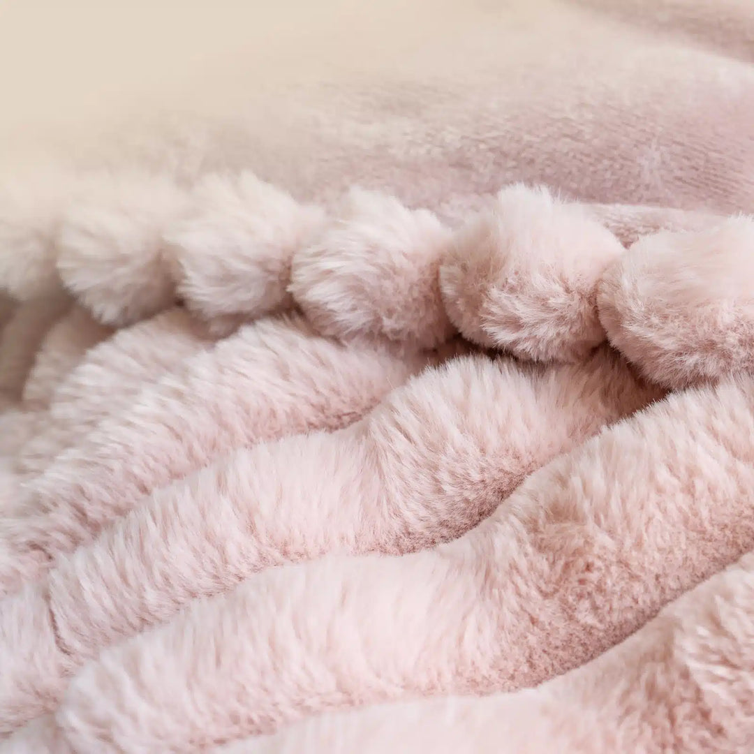 Ribbed Faux Fur Heated Throw Blanket